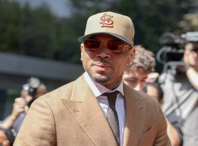 us singer chris brown admits london brawl charge
