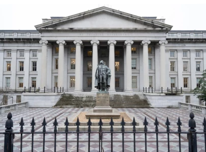us budget deficit grows to nearly 2 trillion highest since 2021