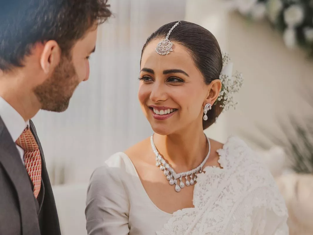 ushna shah makes instagram comeback with more glimpses from her wedding ushna shah makes instagram comeback with more glimpses from her wedding