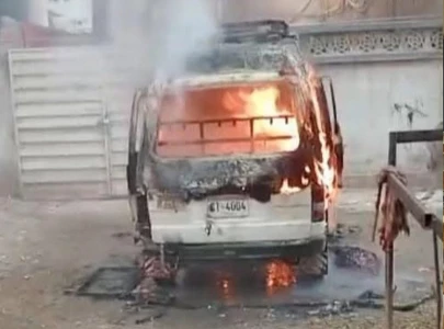 six children injured as school van bursts into flames in karachi six children injured as school van bursts into flames in karachi