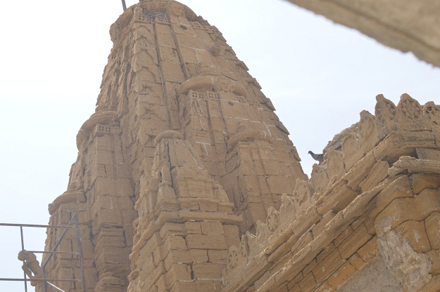 Shri Varun Dev Mandir on Manora Island near Karachi before the restoration work. PHOTO COURTESY: UDERO LAL RESEARCH PROJECT