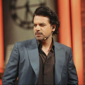 vasay claps back at yasir by explaining why films like lahore se aagay run in cinemas vasay claps back at yasir by explaining why films like lahore se aagay run in cinemas