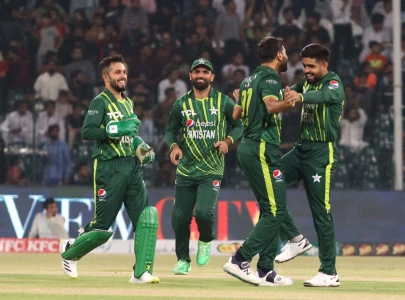 babar rauf star as pakistan down new zealand by 38 runs in second t20i