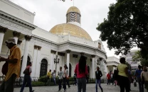 venezuela passes law to jail backers of us oil blockade