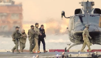 maduro being taken to a helicopter after his abduction by the us