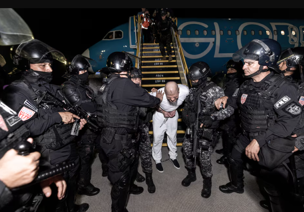 salvadoran police escort alleged members of the tren de aragua san luis talpa poto reuters