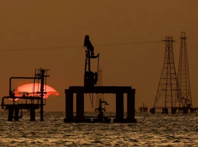 us negotiating with india on venezuelan oil sale us envoy says us negotiating with india on venezuelan oil sale us envoy says