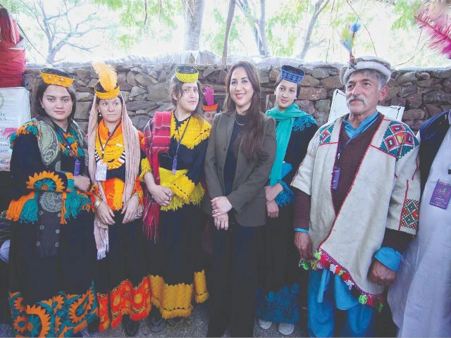 us charge d affaires natalie baker poses with the kailash people at the lok mela photo nni us charge d affaires natalie baker poses with the kailash people at the lok mela photo nni