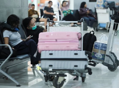 volcanic ash continues to disrupt flights in indonesia thousands stranded volcanic ash continues to disrupt flights in indonesia thousands stranded