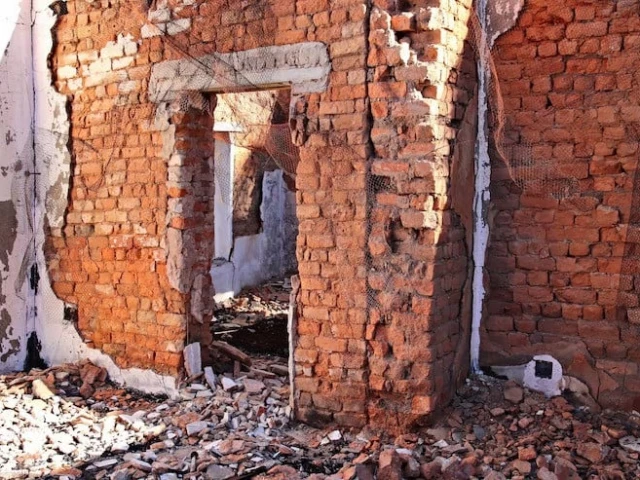 wall collapse