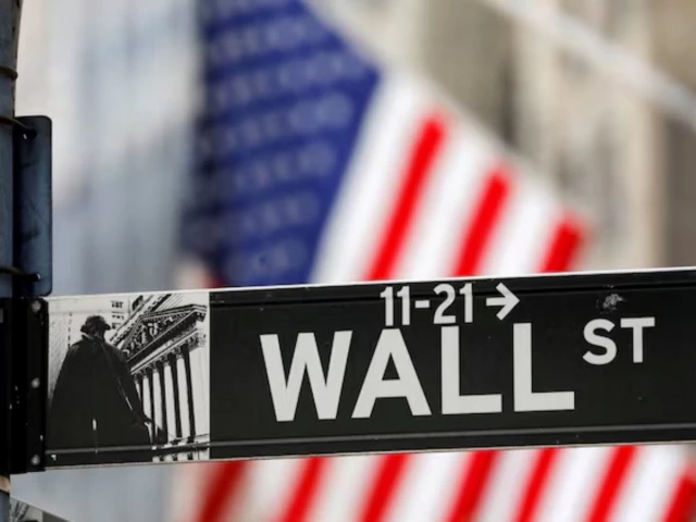 Global investors trim US exposure amid debt fears
