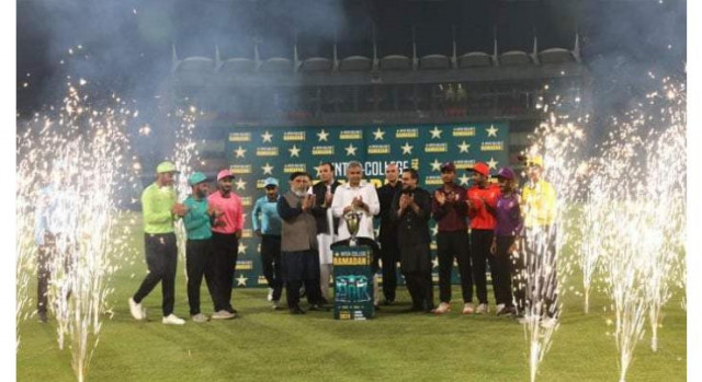 aqeel and abid continue with winning ways aqeel and abid continue with winning ways