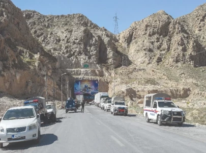 govt threatens arrest if akhtar mengal enters quetta govt threatens arrest if akhtar mengal enters quetta