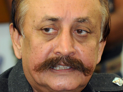 govt asks sc to let dg fia stay in office govt asks sc to let dg fia stay in office