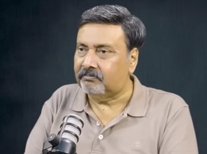 waseem abbas says he respects his children s decision to live separately