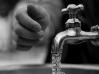 six out of nine water filtration plants are in disrepair in karachi city where only 150 cylinders of chlorine are available each month photo pixabay