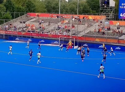 wales hold pakistan in world cup thriller