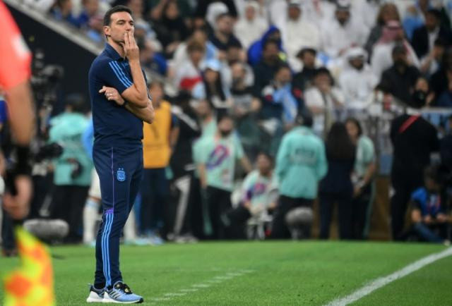 Scaloni to stay with Argentina till 2026