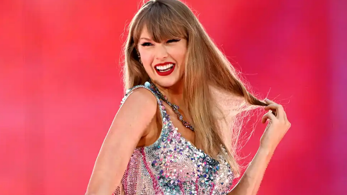 Embrace the heat with these 4 Taylor Swift tracks