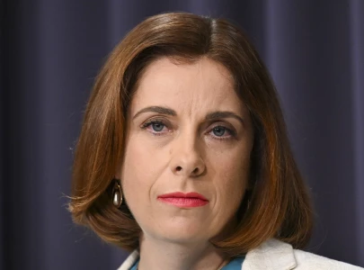 australia warns roblox