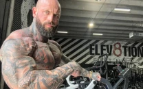 fitness influencer wes watson arrested on felony battery charges in miami