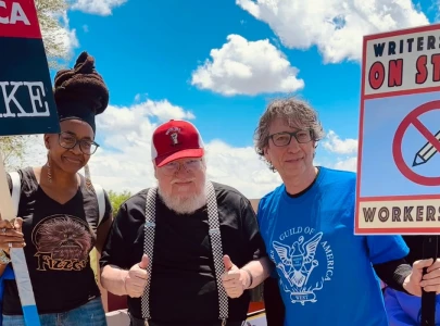 george rr martin neil gaiman show solidarity with writers guild of america strike