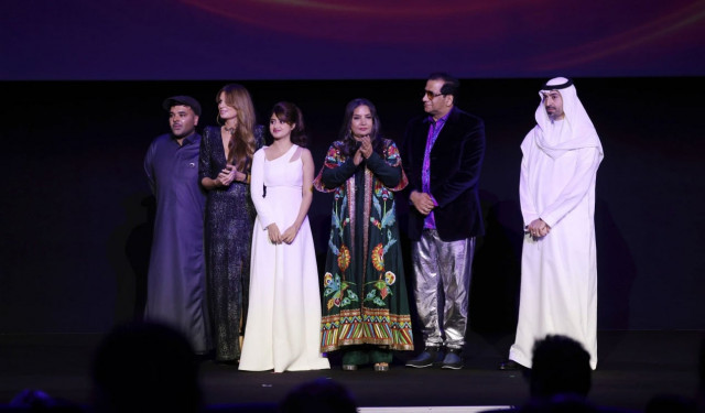 pakistan s greatest actor brilliant star indian filmmaker shekhar kapur praises sajal aly pakistan s greatest actor brilliant star indian filmmaker shekhar kapur praises sajal aly