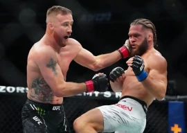 justin gaethje beats rafael fiziev by unanimous decision at ufc 313