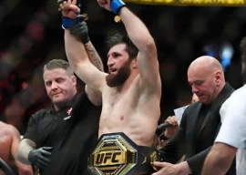 magomed ankalaev dethrones alex pereira at ufc 313 to win title