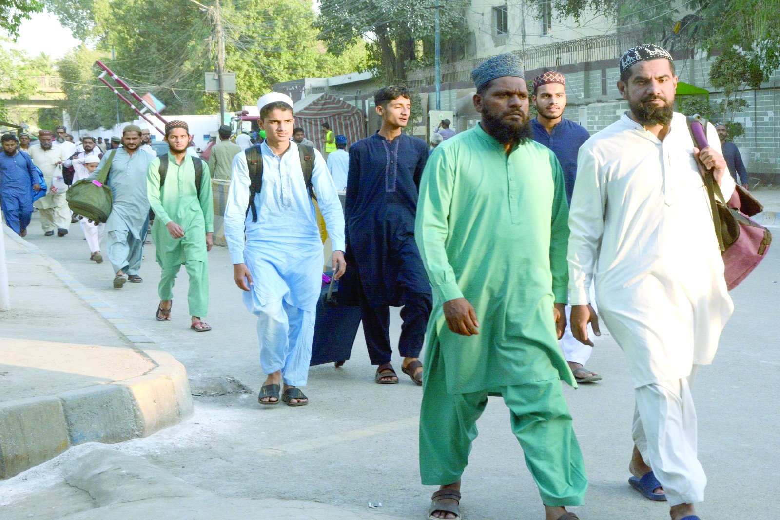 the faithful flock to faizan e madina mosque for aetekaf where they will dedicate the last 10 days of ramazan to worship photo jalal qureshi express