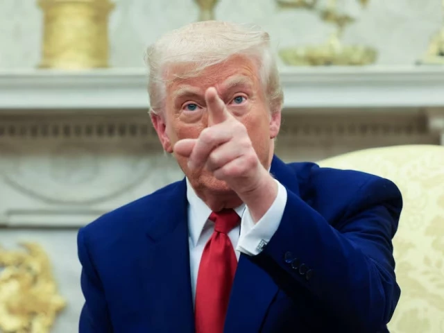 us president donald trump points a finger during a meeting with israeli prime minister benjamin netanyahu not pictured in the oval office at the white house in washington us on april 7 2025 photo reuters us president donald trump points a finger during a meeting with israeli prime minister benjamin netanyahu not pictured in the oval office at the white house in washington us on april 7 2025 photo reuters
