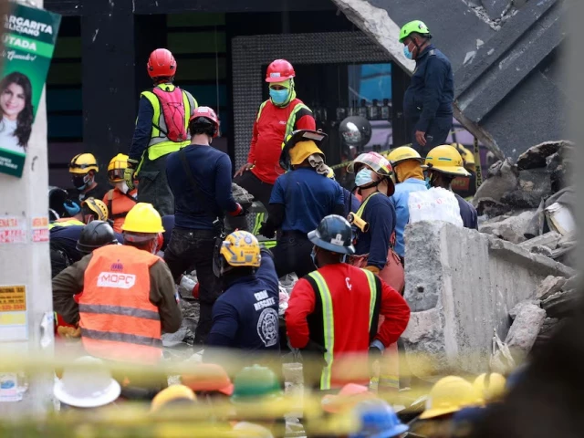 rescue teams work at the site of the collapsed jet set nightclub in santo domingo dominican republic april 9 2025 photo reuters rescue teams work at the site of the collapsed jet set nightclub in santo domingo dominican republic april 9 2025 photo reuters