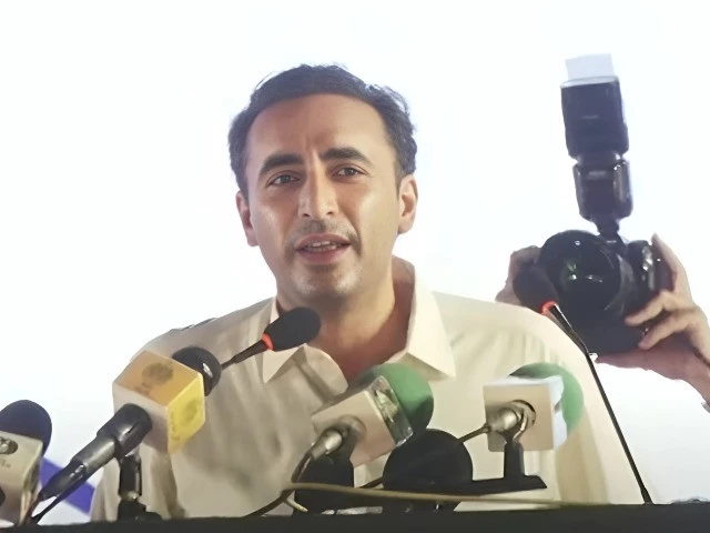 ppp chairman bilawal bhutto zardari addresses a rally in hyderabad on april 18 2025 screengrab