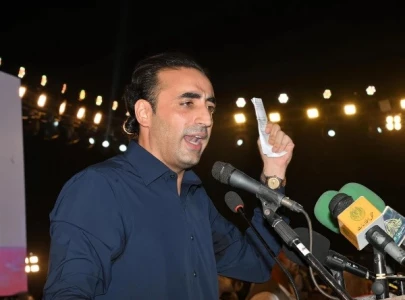 bilawal attends bhittai urs vows to defend indus bilawal attends bhittai urs vows to defend indus