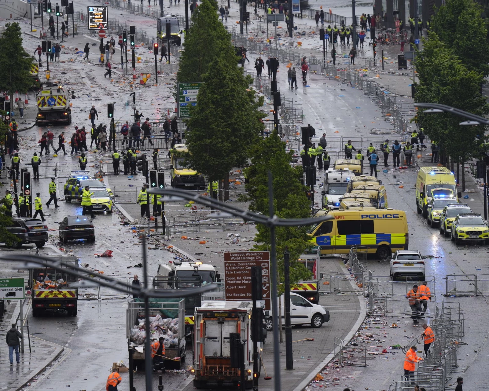 emergency services including ambulances and a fire engine arrived at the scene within moments assisting the injured photo guardian