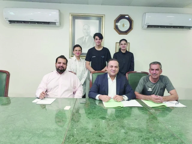 samir m chinoy chairman amir s chinoy foundation is seen with dashing squash duo sana bahader and saif bahader along with their parents at the signing ceremony of the sponsorship agreement photo amir s chinoy foundation samir m chinoy chairman amir s chinoy foundation is seen with dashing squash duo sana bahader and saif bahader along with their parents at the signing ceremony of the sponsorship agreement photo amir s chinoy foundation
