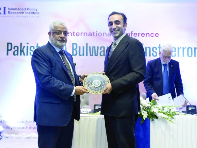 int l moot discusses counterterrorism measures