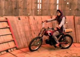 minor stunt rider fatima noor dreams of meeting cm minor stunt rider fatima noor dreams of meeting cm