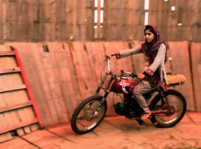 minor stunt rider fatima noor dreams of meeting cm minor stunt rider fatima noor dreams of meeting cm