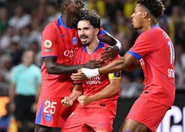 psg get ligue 1 title defence off to winning start psg get ligue 1 title defence off to winning start