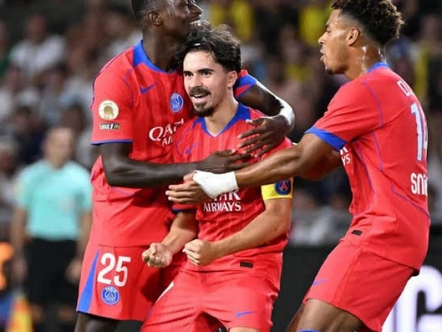 vitinha c celebrates with teammates nuno mendes and desire doue after scoring paris saint germain s winning goal against nantes photo afp vitinha c celebrates with teammates nuno mendes and desire doue after scoring paris saint germain s winning goal against nantes photo afp