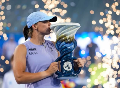 swiatek downs paolini to claim first cincinnati open title swiatek downs paolini to claim first cincinnati open title