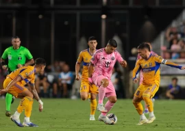 suarez fills messi void as inter miami beat tigres 2 1 suarez fills messi void as inter miami beat tigres 2 1