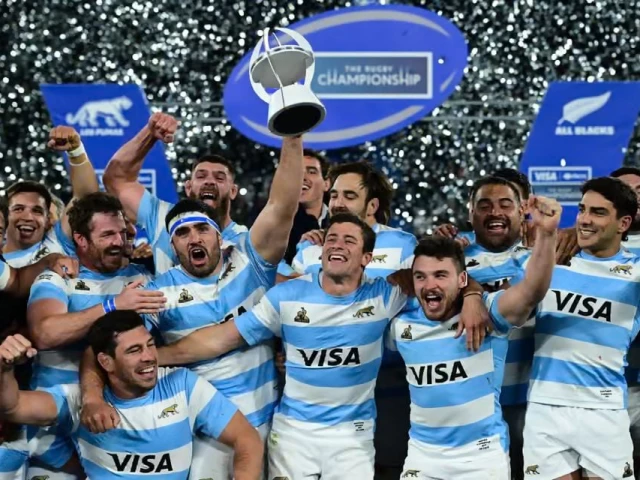 argentina celebrates after the historic win at jos amalfitani stadium photo afp argentina celebrates after the historic win at jos amalfitani stadium photo afp