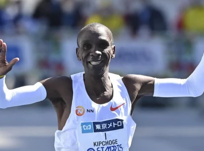 kipchoge feeling the pressure ahead of sydney marathon kipchoge feeling the pressure ahead of sydney marathon