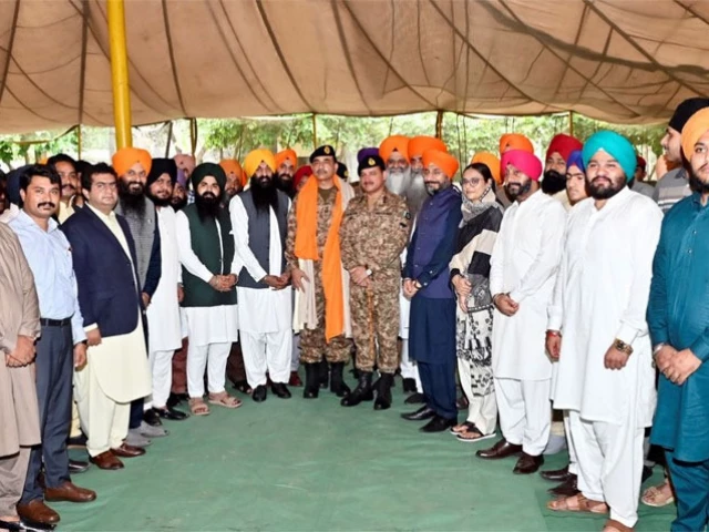 chief of army staff coas field marshal syed asim munir meets sikh community during his visit to the flood affected areas on august 29 2025 photo radio pakistan