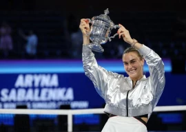 sabalenka defeats anisimova to retain us open crown