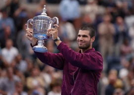 alcaraz outshines sinner to claim second us open title alcaraz outshines sinner to claim second us open title