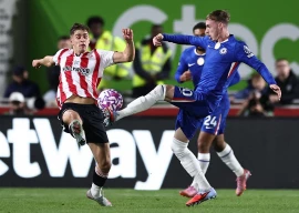 chelsea blow chance to top premier league at brentford chelsea blow chance to top premier league at brentford