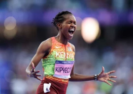 kipyegon bids for fourth 1500m world gold wanyonyi in loaded 800m